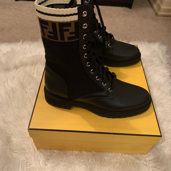 Fendi Ankle Boots - Picture 6 of 9